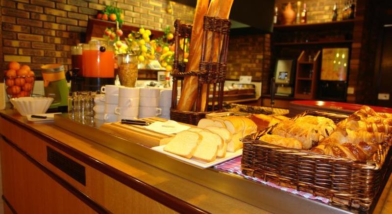 Hotel Belfort Bessoncourt Екстериор снимка